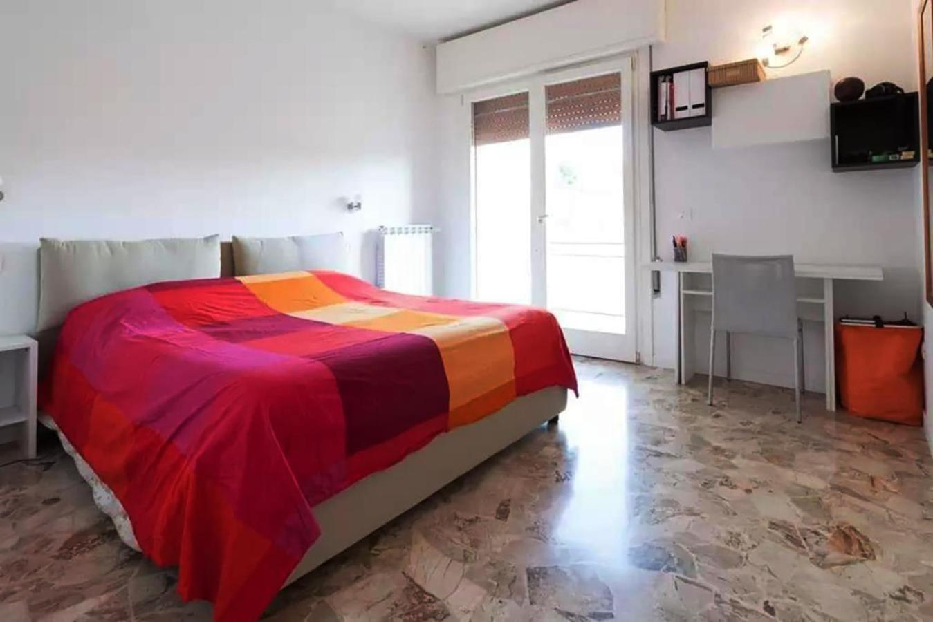 A Soli 15 Minuti Da Venezia Bus Sotto Casa Mestre Luaran gambar